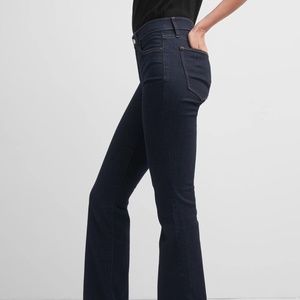 Gap Mid Rise Perfect Boot Jeans Dark Rinse 26/2